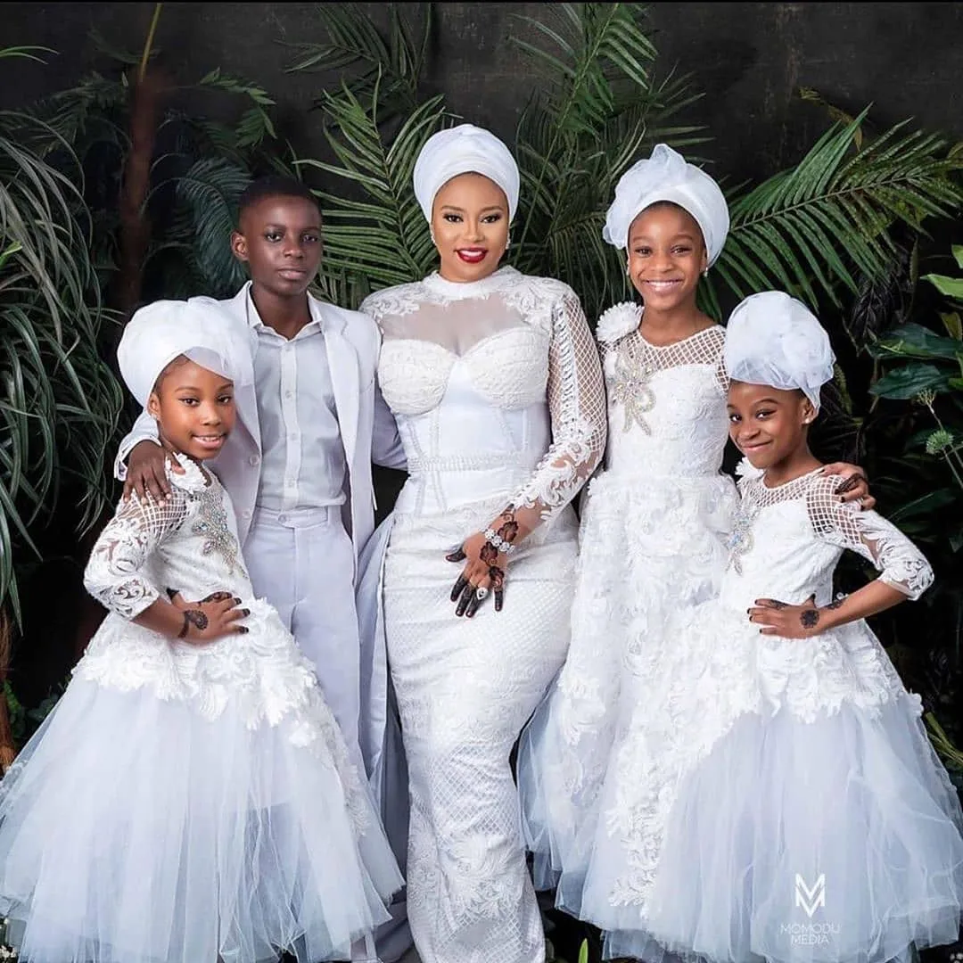 Here is our list of the most stunning wedding guests this week