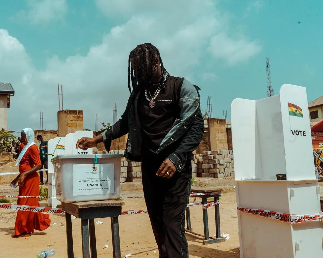 Naa Ashorkor, Stonebwoy, Serwaa & other Ghanaian celebrities who cast their vote in the 2020 general elections.