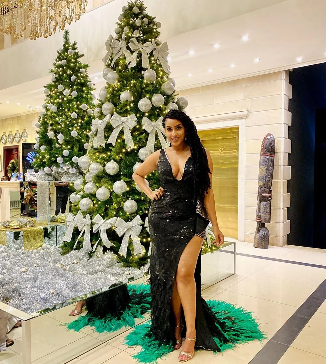 15 of our favourite celebrities who are sharing the joys of Christmas with gorgeous photos and beautiful messages