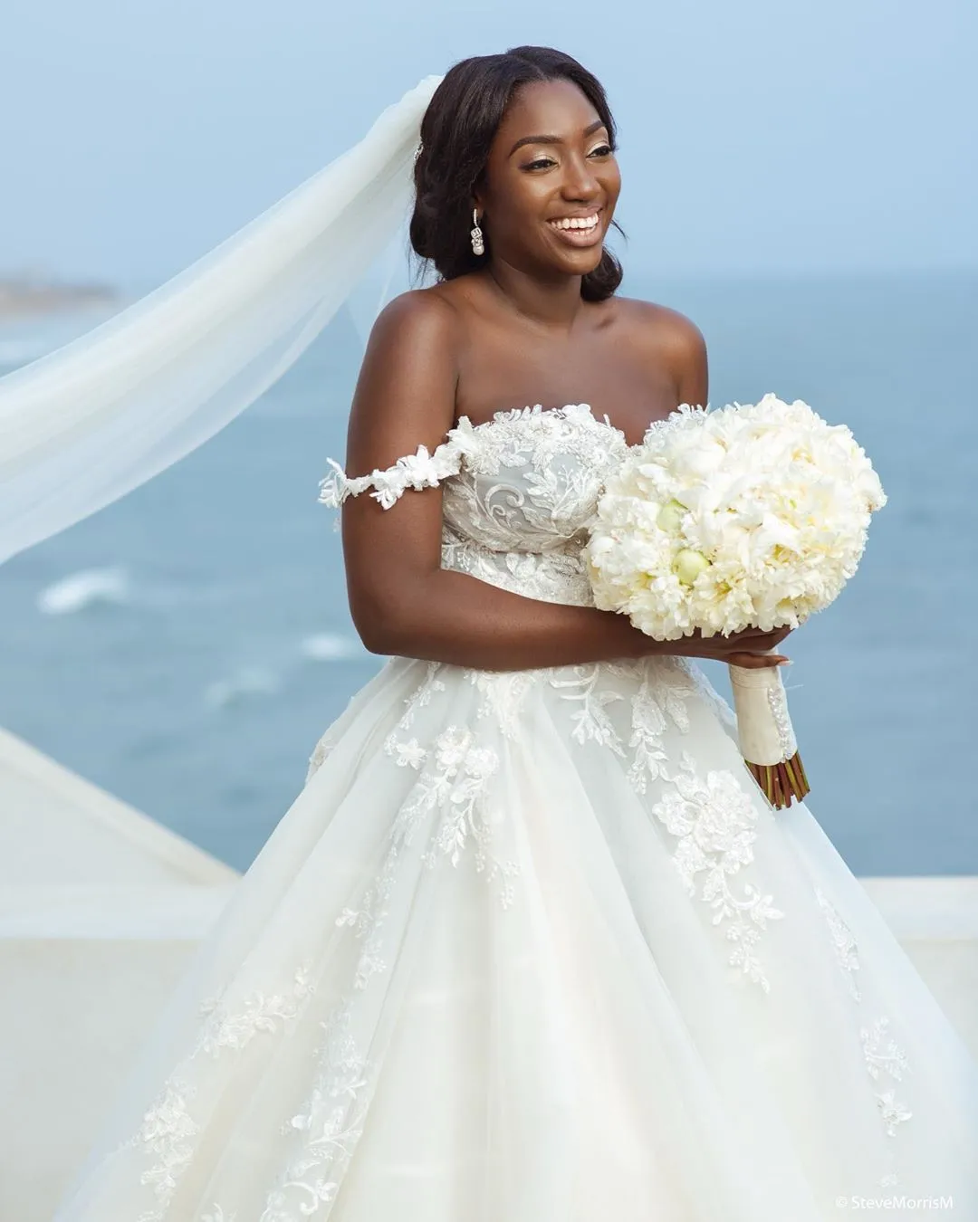 Brian and Aku Akuffo sealed their royal love at the Christianborg Castle and left us lovestruck