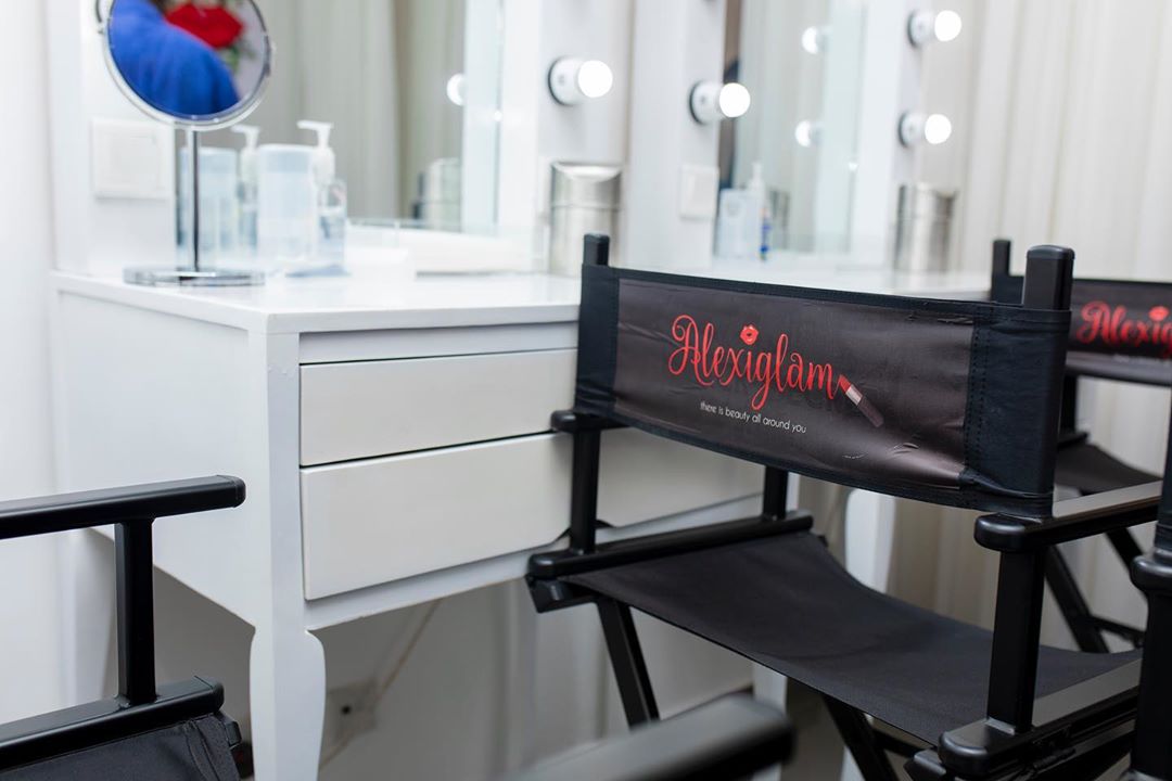 Award-winning Makeup guru, Sandra ‘Alexandrina’ Don-Arthur is bringing beauty to the doorstep of Africans with her Alexiglam Studio.