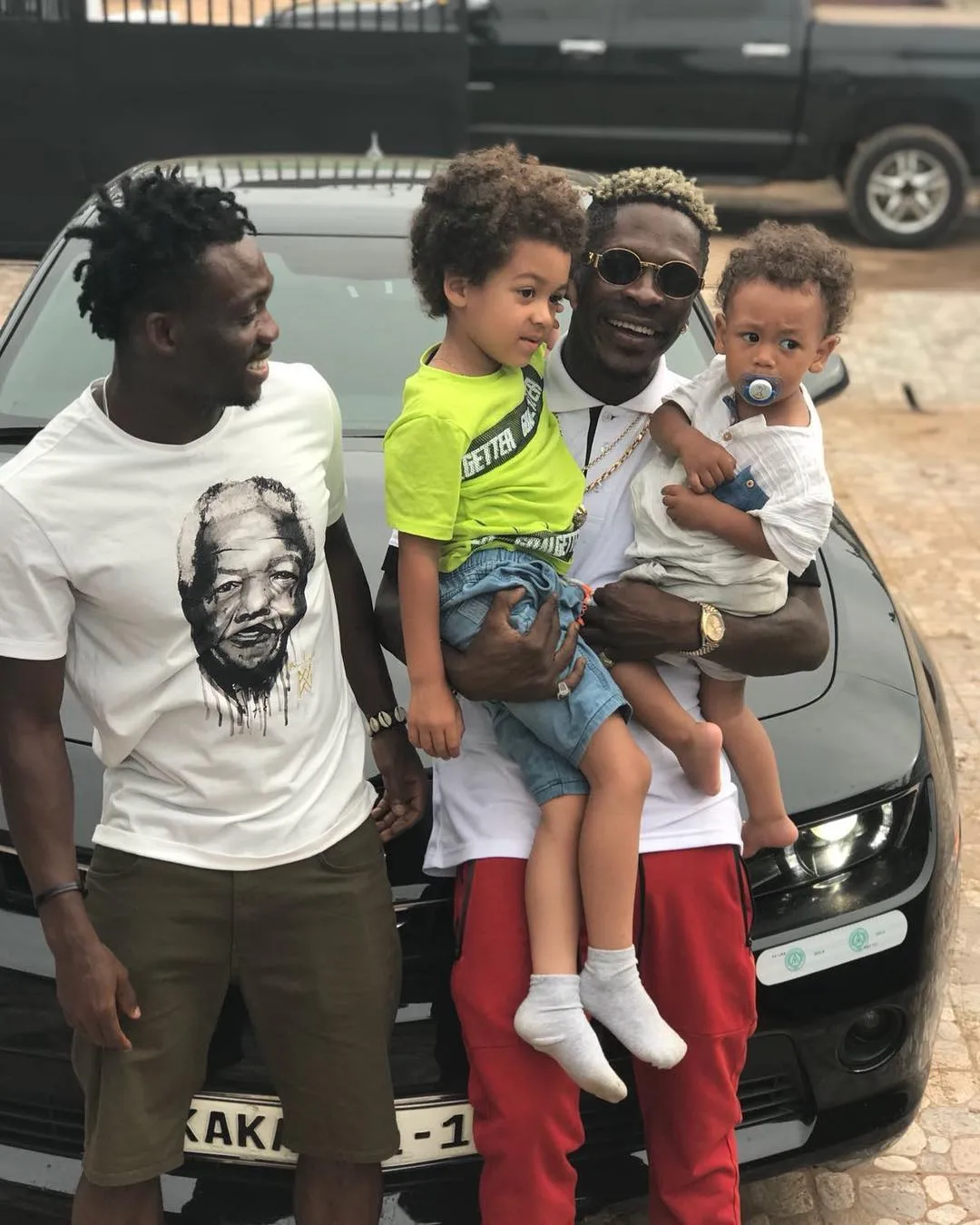 These celebrity Dads and their kids are melting hearts on Father’s day