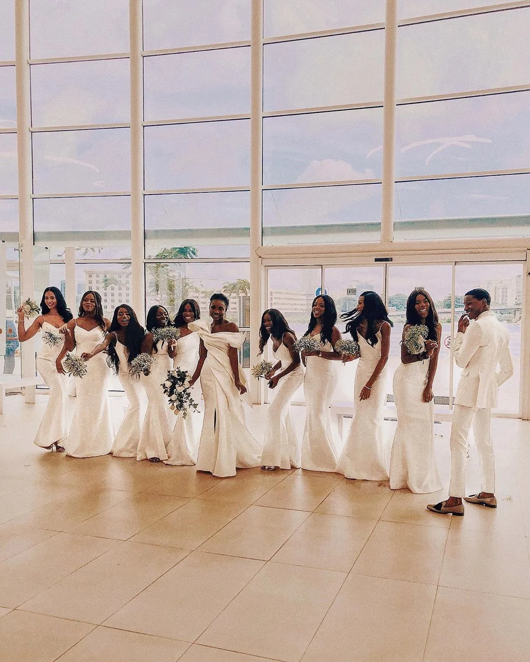 Nigerian fashion blogger, Denola Grey was a bridesman at his friend’s wedding and we can’t stop clapping for him