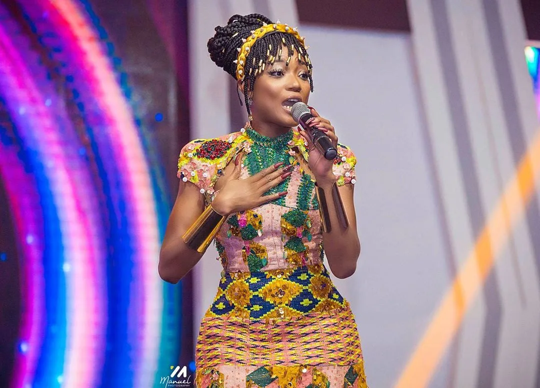 We are getting serious Yaa Asantewaa vibes from Efya in this Pitis number