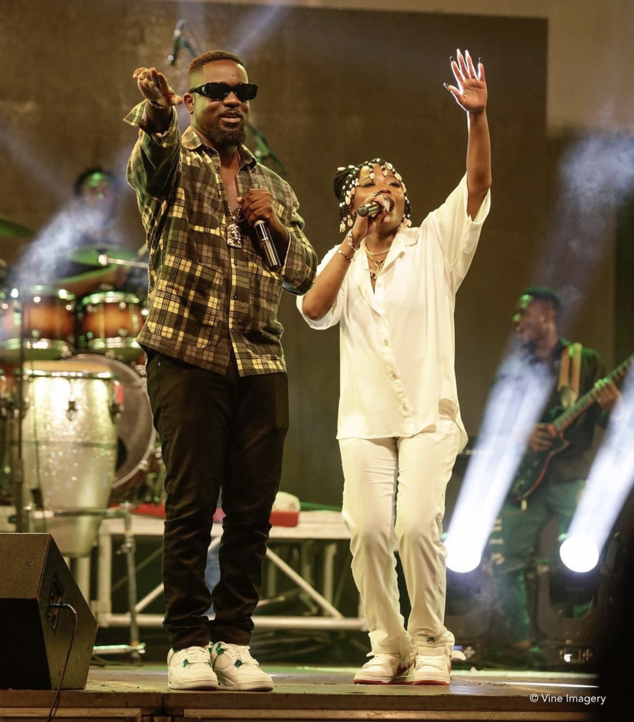 Here are 7 iconic moments from Efya X Omah Lay’s “Somewhere in Ghana” concert.