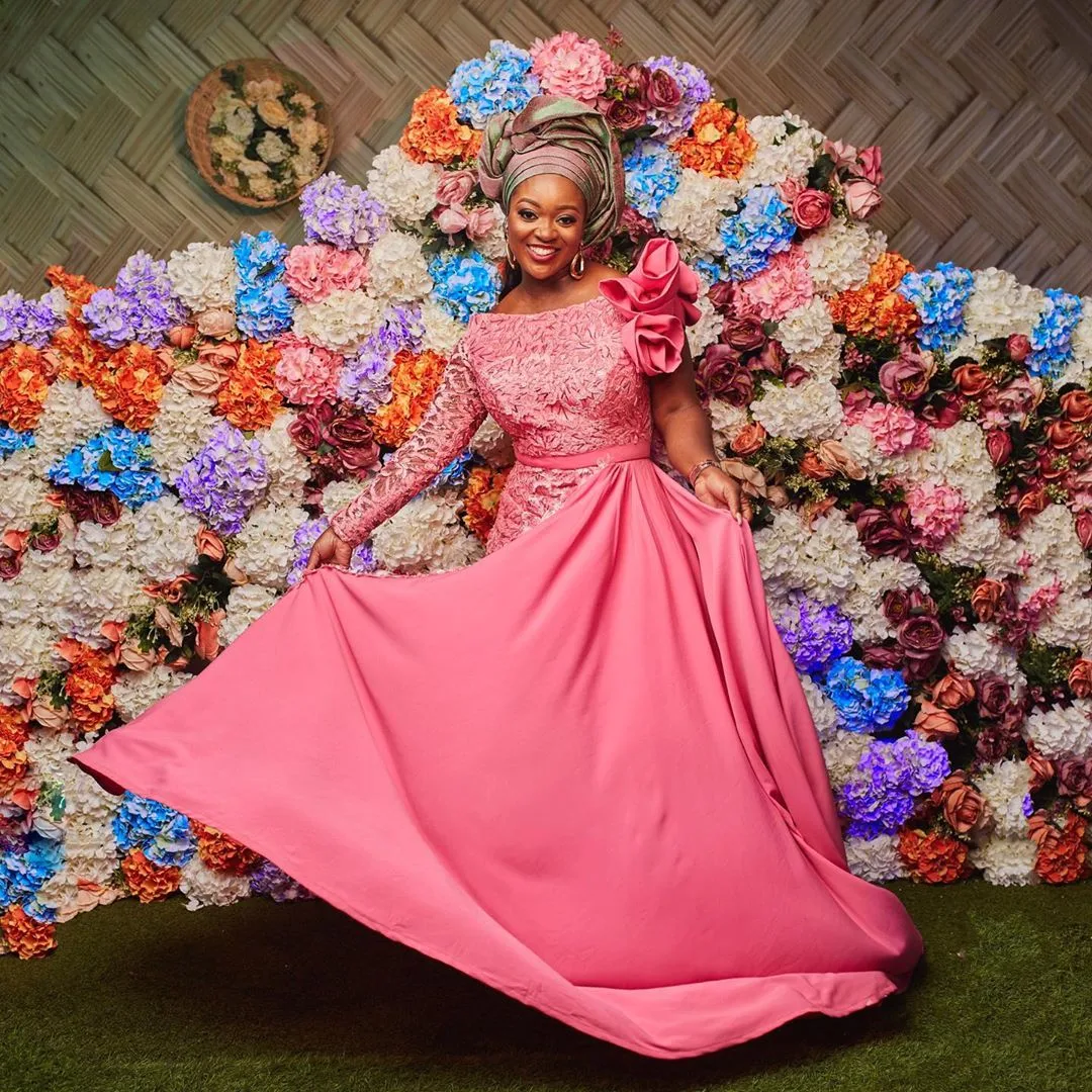 This week’s wedding guest looks deserve a standing ovation