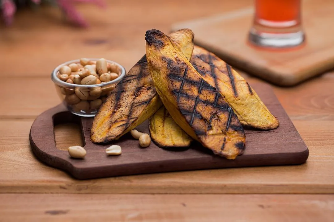 Roasted Plantain and groundnut
