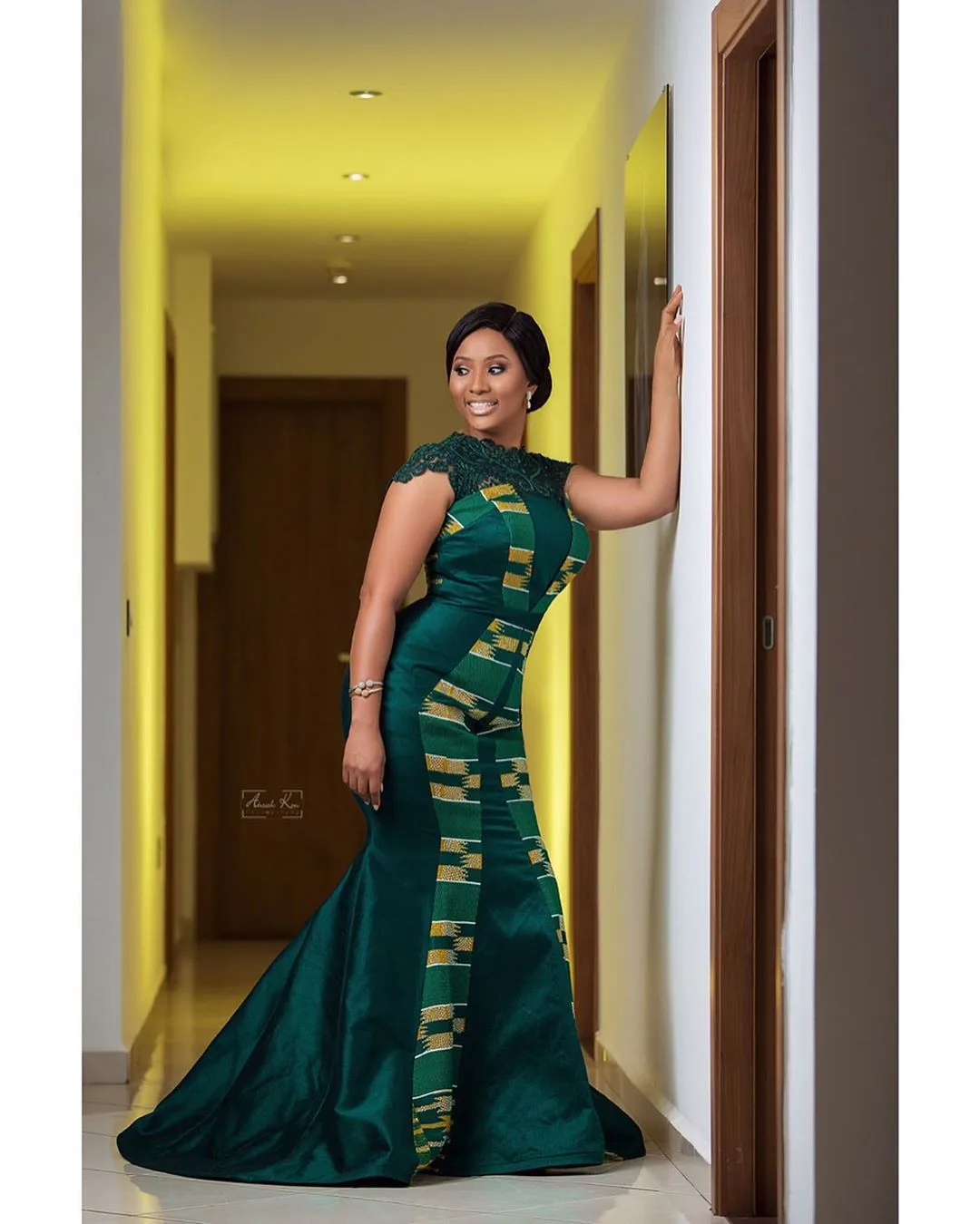 7 Photos of Ohemaa Afia Kobi Prempeh in Kente that has got everyone talking