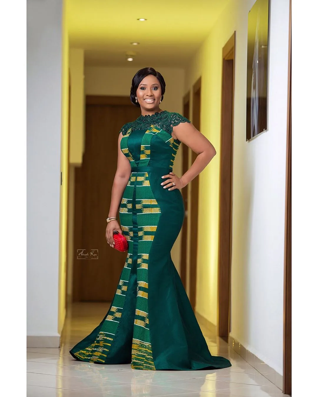 7 Photos of Ohemaa Afia Kobi Prempeh in Kente that has got everyone talking
