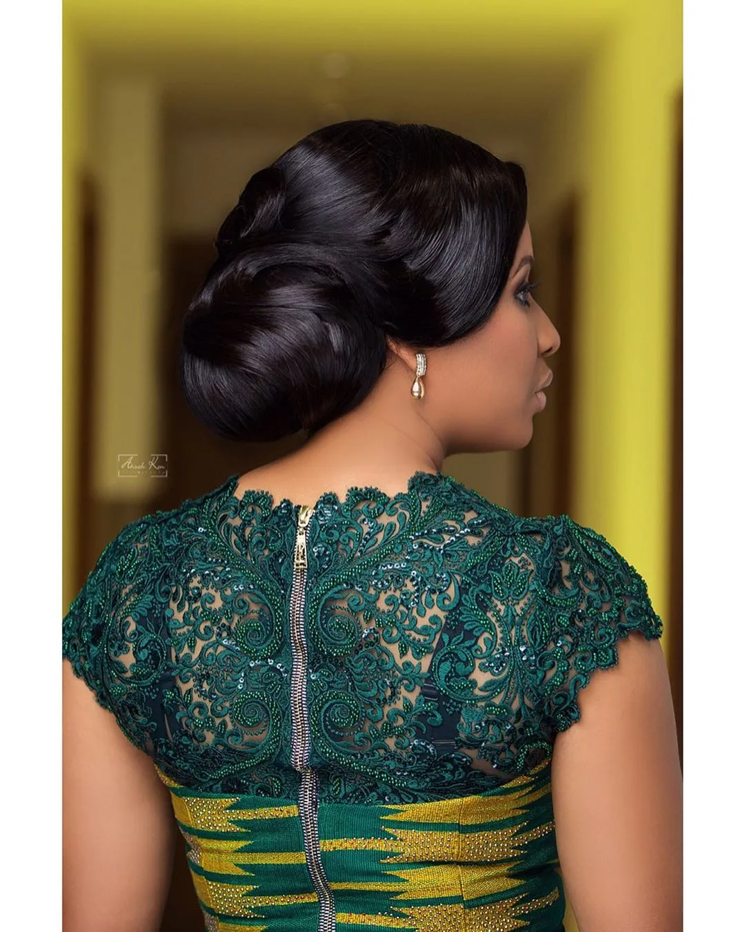7 Photos of Ohemaa Afia Kobi Prempeh in Kente that has got everyone talking