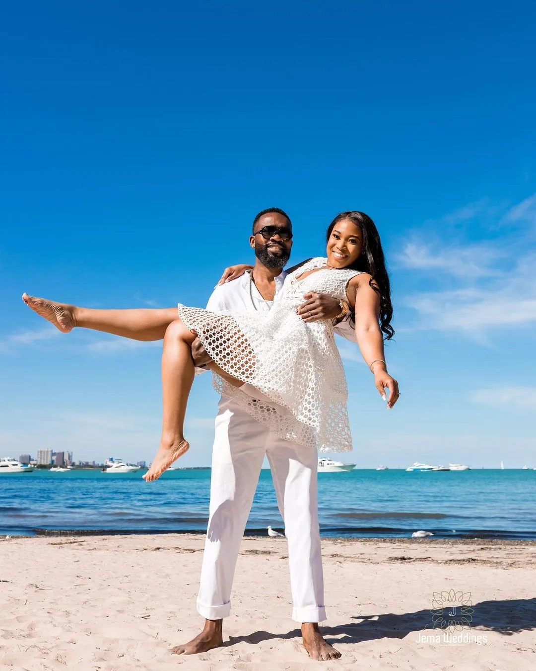 You’ve got to love the story of how Faith and Derrick met + their pre-wedding photos