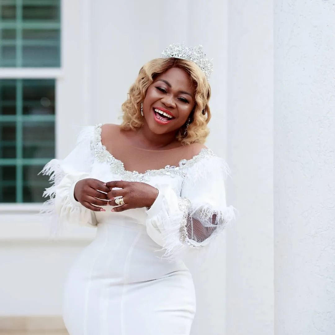 Rev Mrs Obofo celebrated her 31st birthday with these gorgeous photos