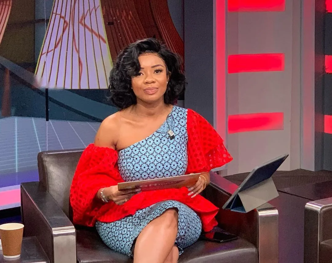 Looking for red dress inspirations?? Let Serwaa Amihere show you how