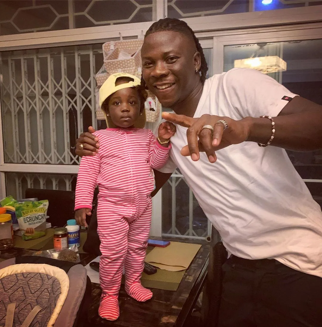 Stonebwoy shared adorable photos of his wife, Louisa on Instagram and we are love-struck