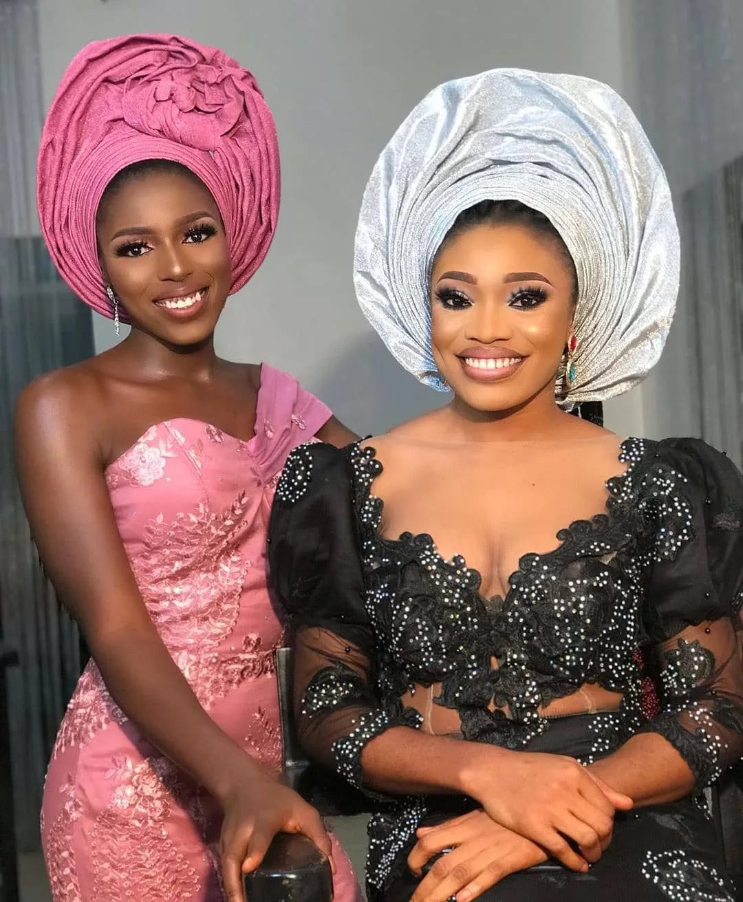 This is how modish these 20 folks showed up as wedding guests