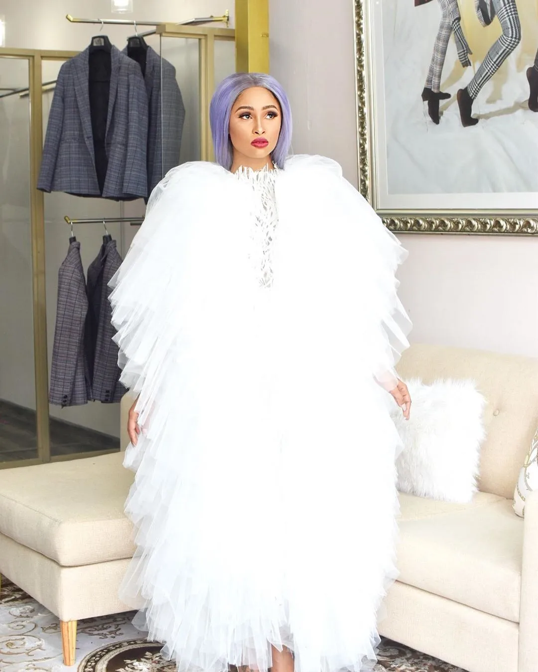 Glamour, Attitude and Graceful vibes is what we are feeling with this week's wedding guest style