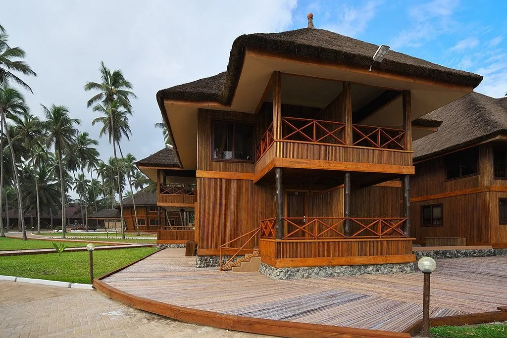 Weddings are ongoing and we couldn’t resist bringing you the most luxurious locations for your honeymoon in Ghana.