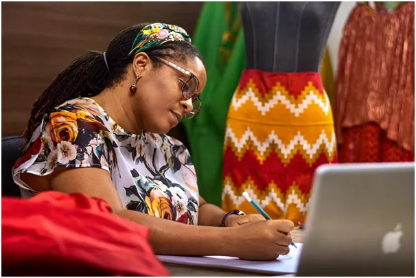 Ophelia Crossland is taking Ghanaian Kente to the global fashion exhibition in China