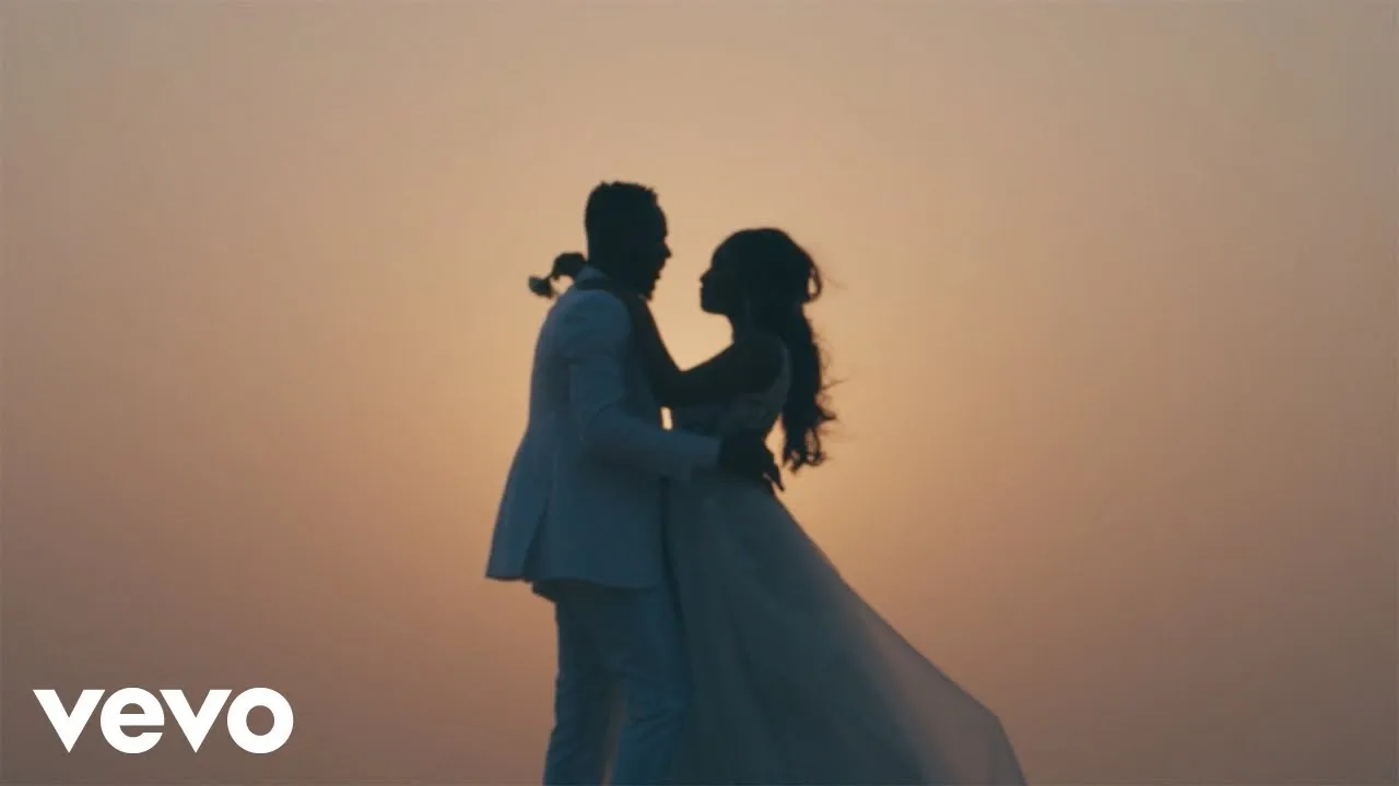 7 photos from Adekunle Gold and Simi’s wedding that will make you fall in love