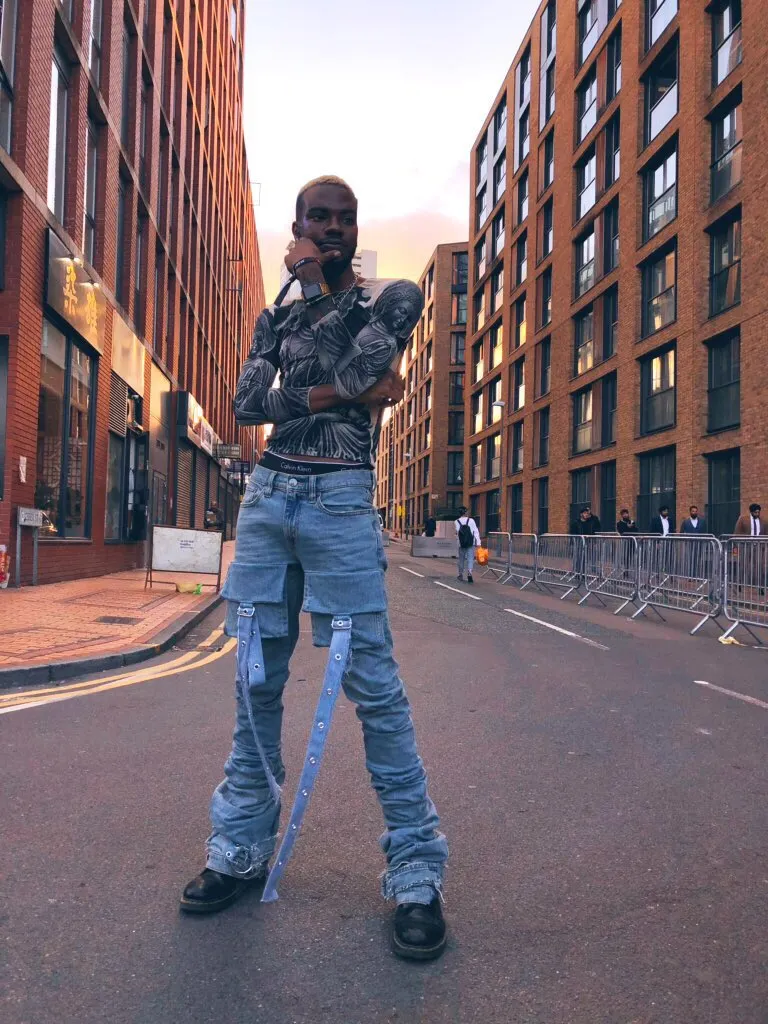 Black people on twitter are doing a thread for stylish folks and we are screaming #BlackExcellence