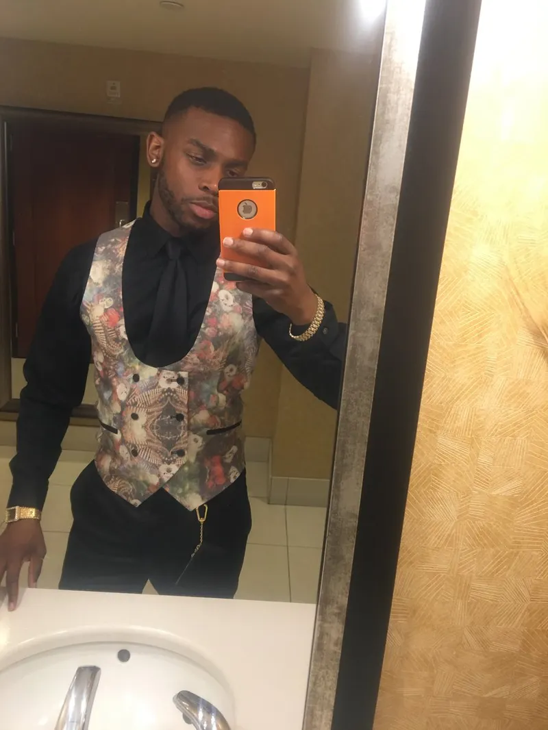 Black people on twitter are doing a thread for stylish folks and we are screaming #BlackExcellence