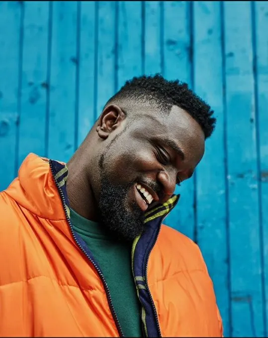 This Twitter user turned Sarkodie into designer perfumes and it’s fashion goals
