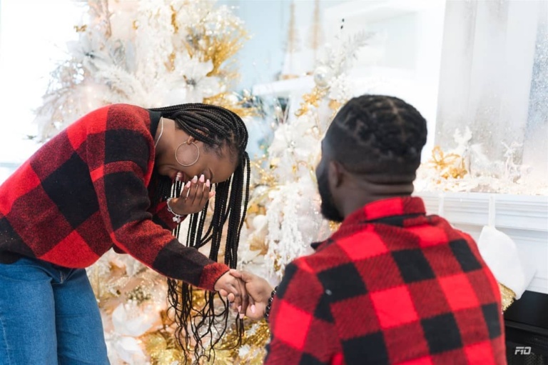 #SheSaidYes: Micheal Egere asked Lolade to marry him at their planned Christmas photoshoot.