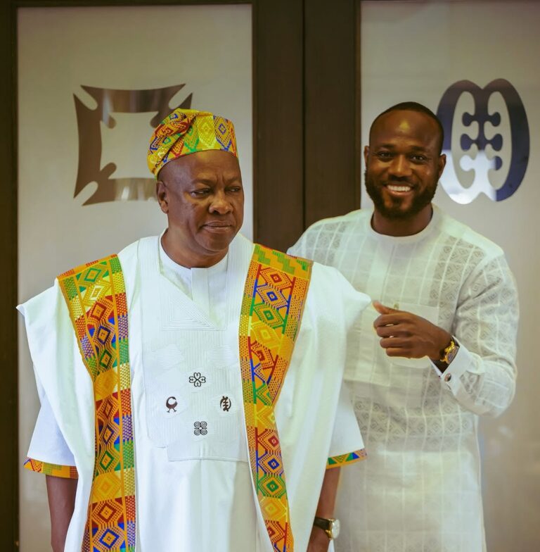Want to look Presidential? Here are 7 style ideas to copy from Bondaana, clothier to President Mahama